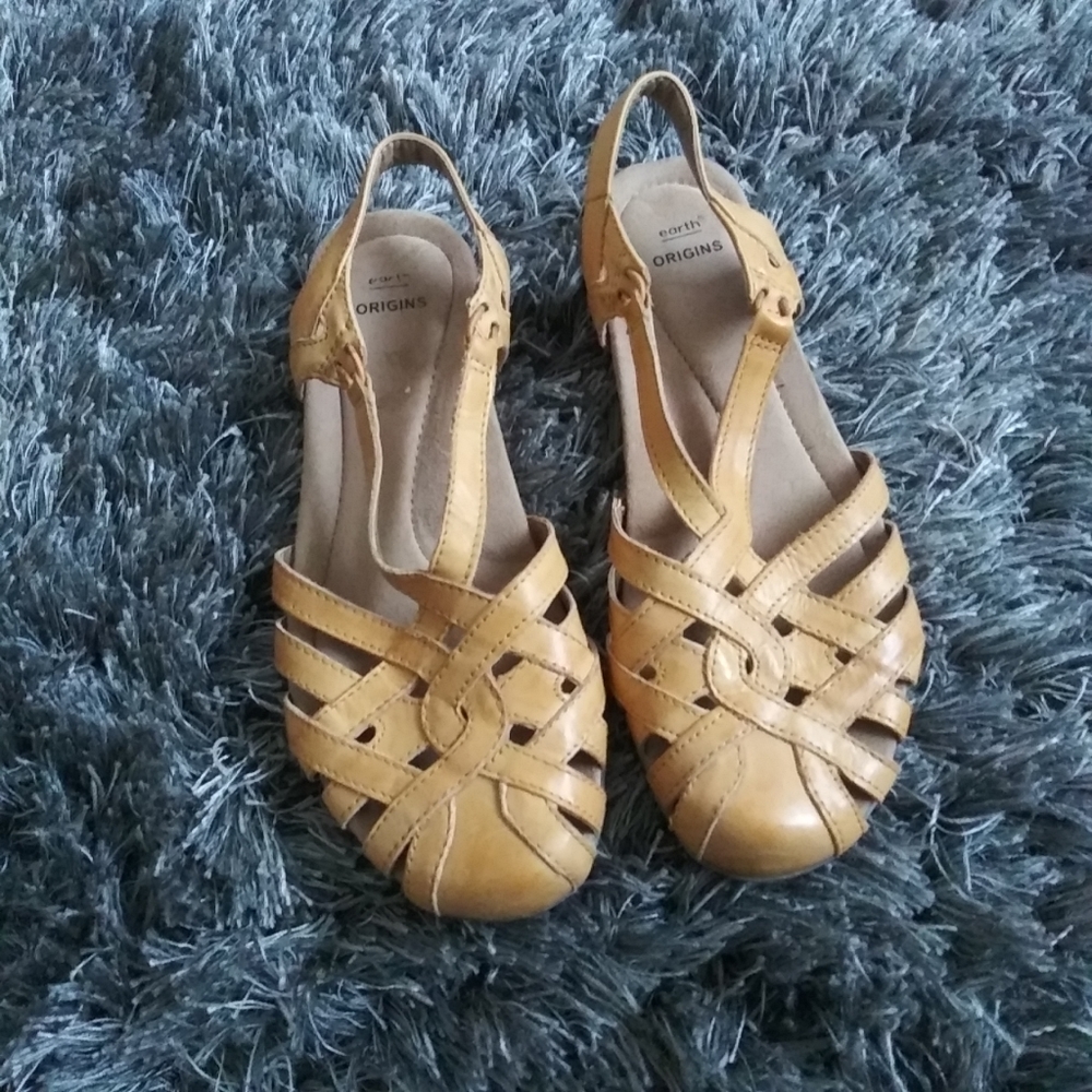 Earth Origins Belle Brielle Amber Yellow Sandals Shoes Boho Size 10M